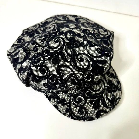 Walt Disney Black & Silver Women's Newsboy Cap - Picture 6 of 9